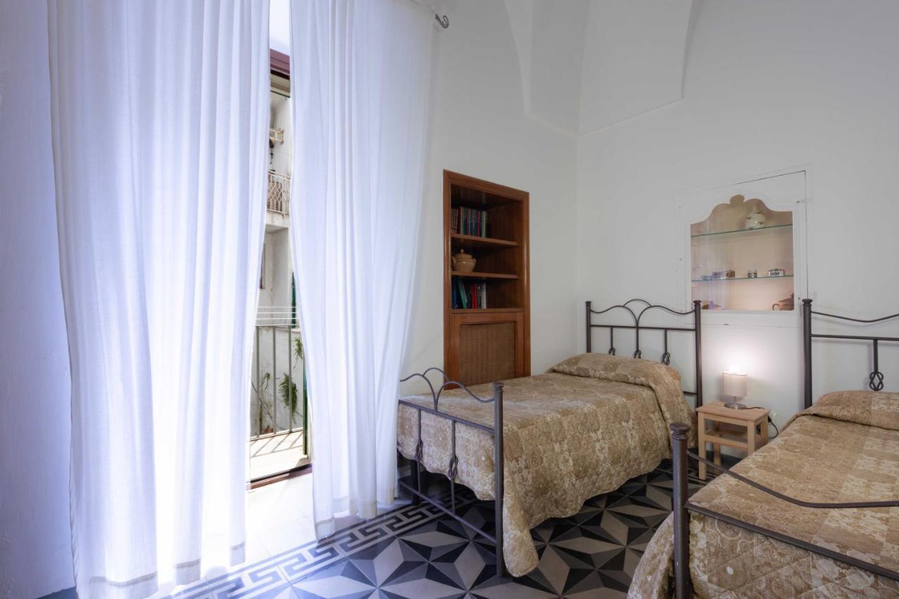 Casa Vacanza La Stradella Ostuni Bagian luar foto