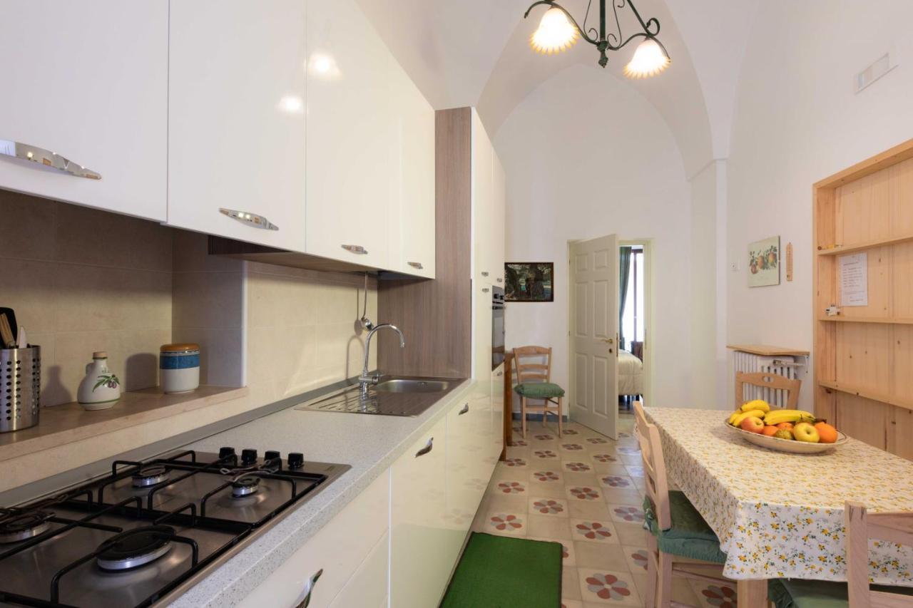 Casa Vacanza La Stradella Ostuni Bagian luar foto